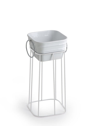 LAVABO CUBIQUE MÉTALLIQUE HAUT SUR TERRASSE