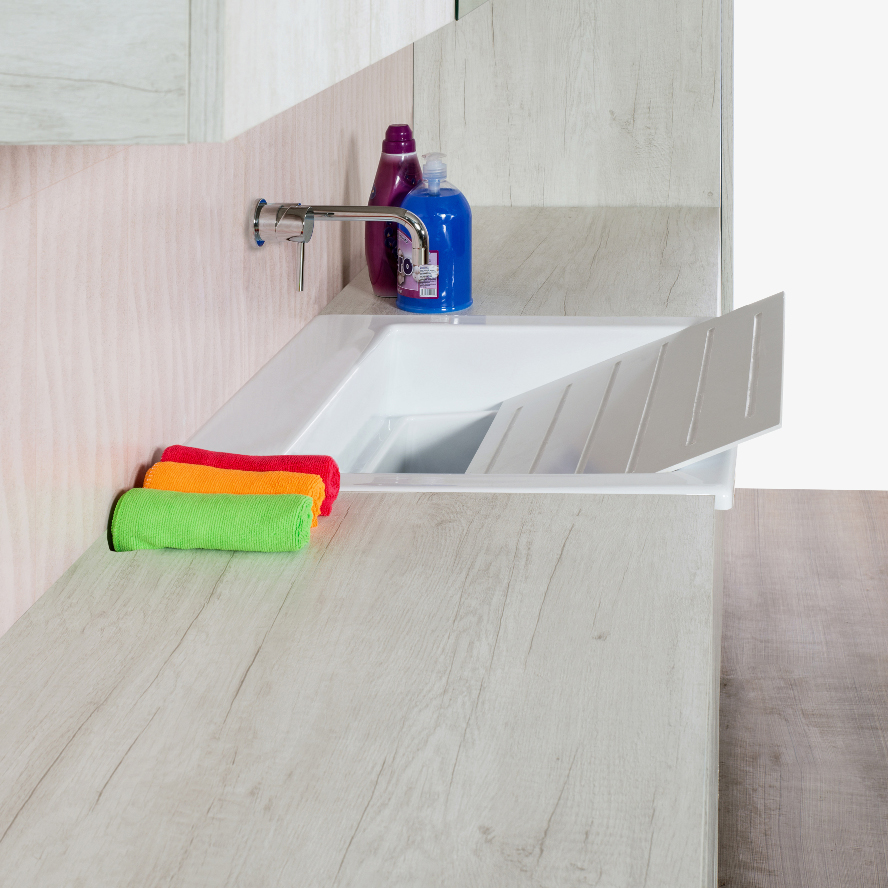 Composizione bagno/lavatoio sospesa cm 270 Unika