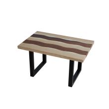 Tavolo rettangolare legno castagno/iroko con base in ferro nero opaco inclusa.