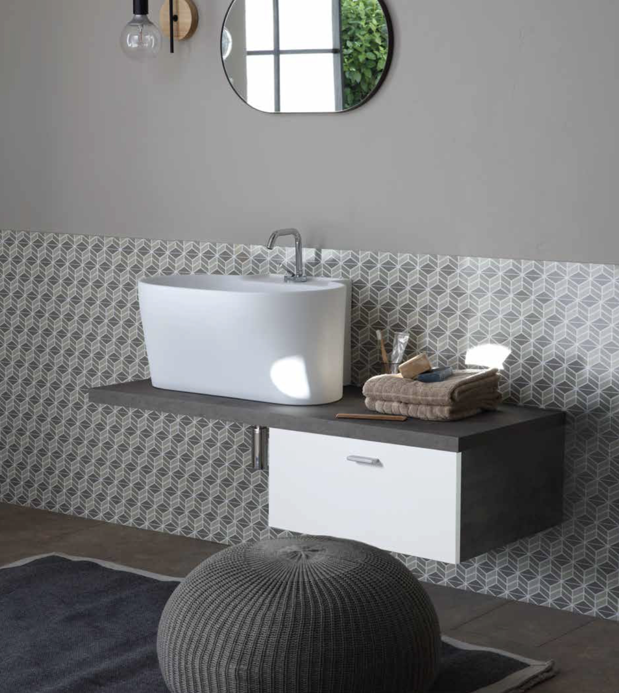 Composizioni bagno Firmiana per arredare con gusto e funzionalità.